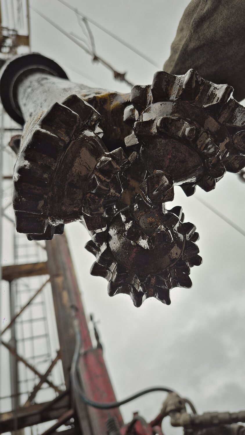 Tricone drill bit on the drill string at Vaughan Well No. 1